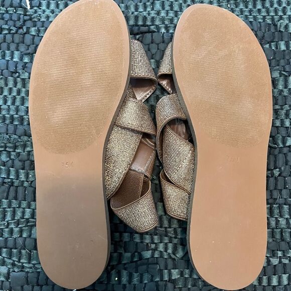 NWOT Design Lab (Lord & Taylor) Sandals - Picture 3 of 3